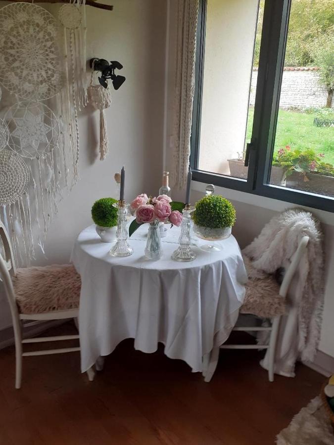 Apartament Chez Martine Hanc Zewnętrze zdjęcie